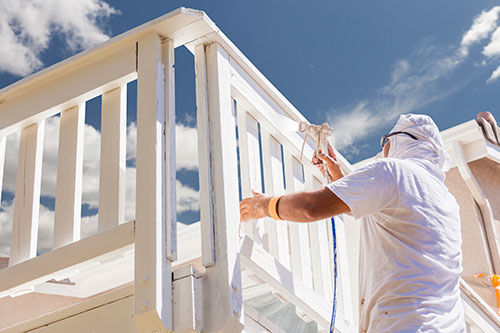 Does your new build have a deck, fence or other structure that needs painting?  Call I Live to Paint!